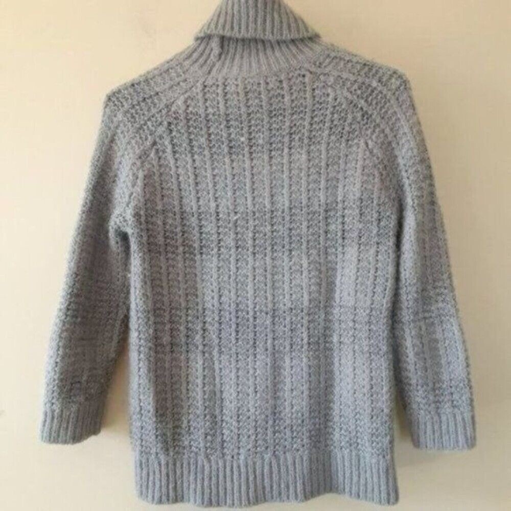 LRL Sweater‎ XS Cable Knit Plush Chunky Soft Gray Turtleneck Fisherman Preppy - Picture 2 of 7
